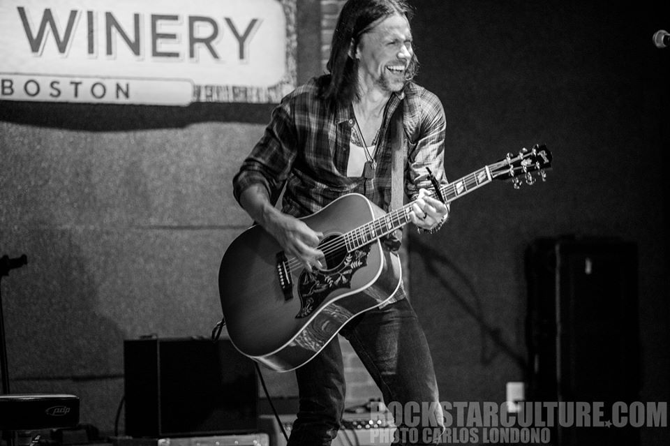Myles Kennedy à Boston